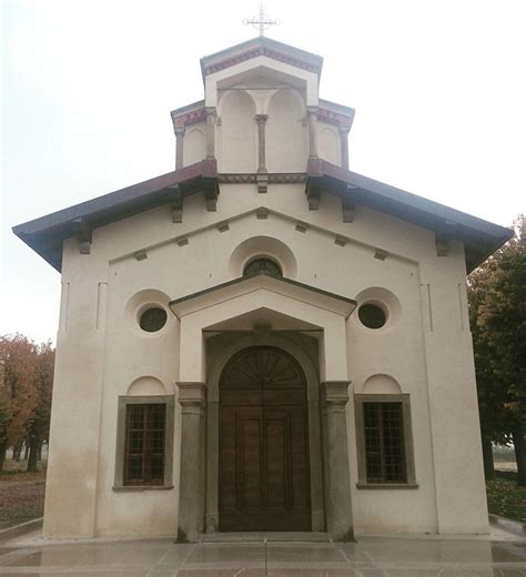 santuario della madonna di prada foto|SHRINE OF THE MADONNA OF PRADA .